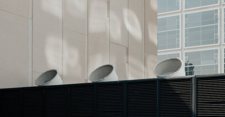 Aeration - Ventilation system on roof of building